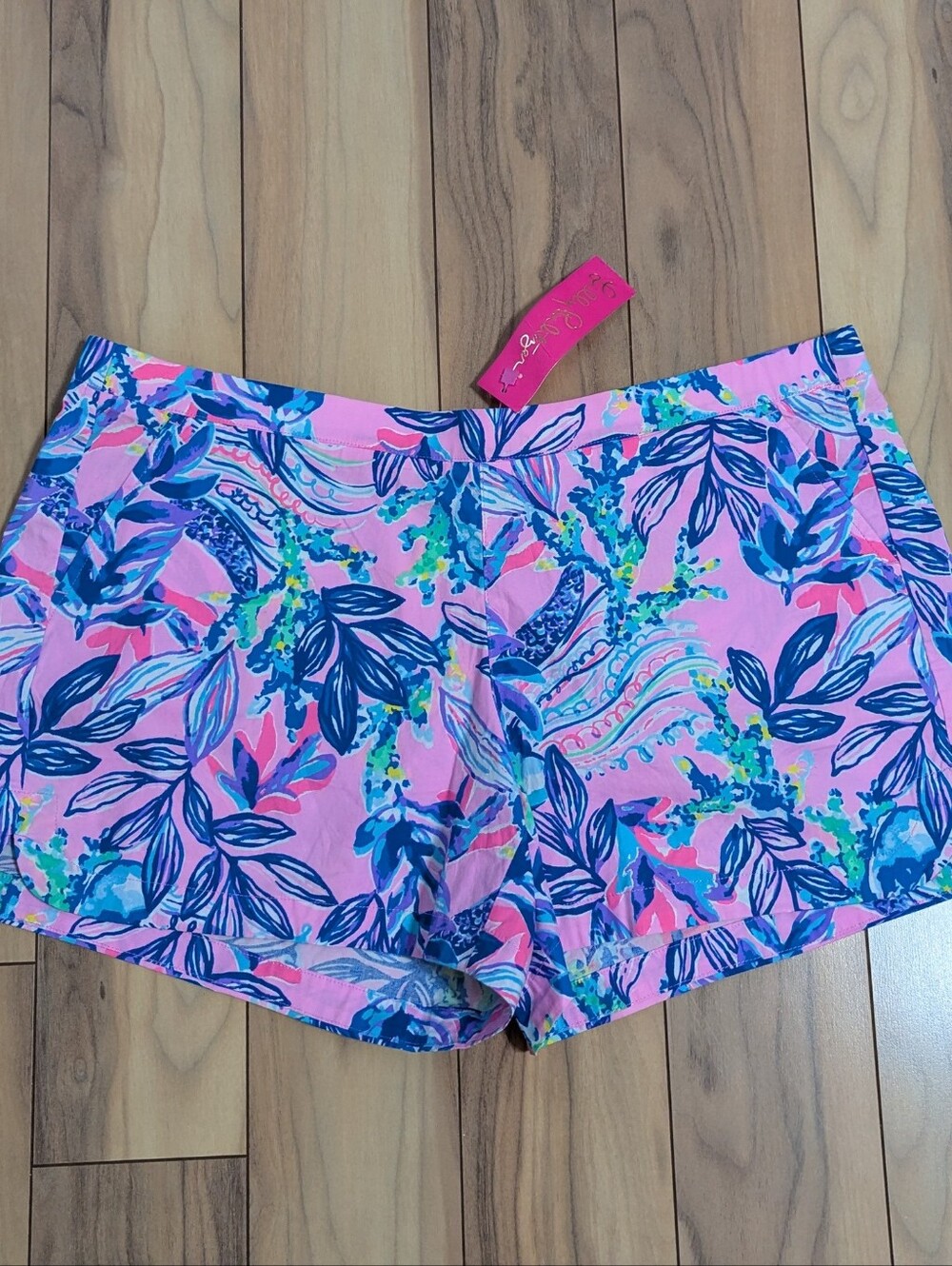 NWT! Lilly Pulitzer Ocean View Shorts Lilac Rose Just A Lil Jelly Size XL